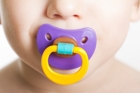 ¡Adiós al chupete! Descubre lo que tienes que saber para que tu hijo no lo extrañe más.