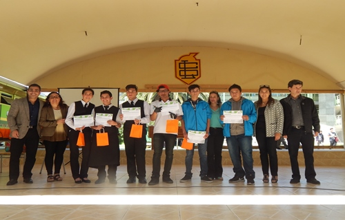 Estudiantes de Quilpué presentaron atractivos proyectos en «Feria de Emprendimiento e Innovación».