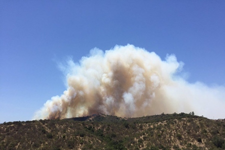 Alerta Roja para Quilpué y Amarilla para Limache debido a incendios forestales.