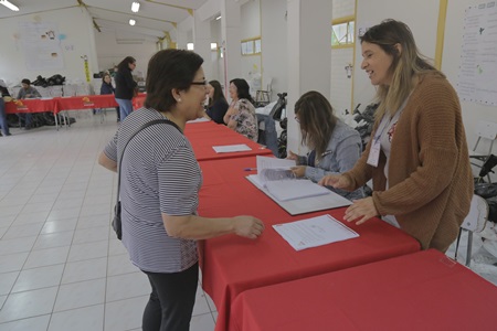 1.800 alumnos de la comuna de Quilpué,fuerón favorecidós con programa de ayuda escolar 2018