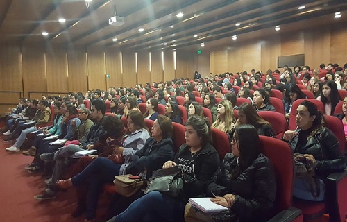 Hospital de Quilpué realizó inducción para más de 400 alumnos que utilizan recinto como Campo Clínico