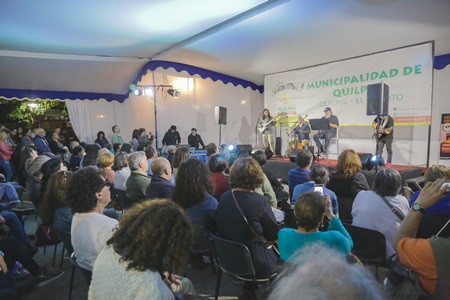 Mauricio Redolés y Patricio Manns pusieron el broche de oro a la 12ª versión de la Feria del Libro de Quilpué.