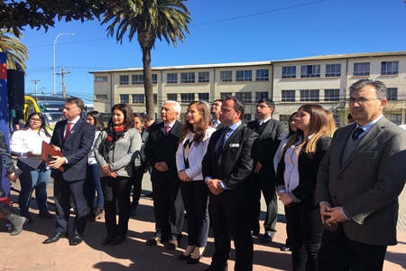 La primera Expo Empleos AIEP en San Antonio ofreció  más de 500 puestos de trabajo.