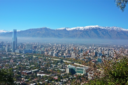 Experto advierte que disminución de nieve en la cordillera impactará en la disponibilidad de agua potable.