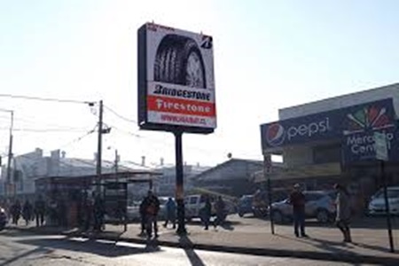 Publicidad caminera de Zapallar se ajusta a normativa de sustentabilidad .