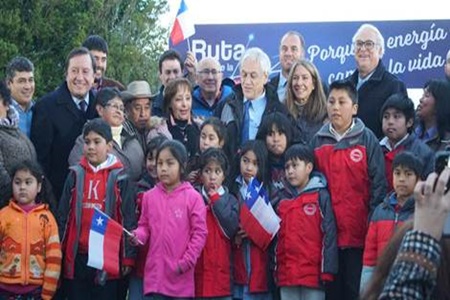 Presidente Piñera y ministra Jiménez lanzan el primer Mapa de Vulnerabilidad Energética que revela que en Chile 30 mil familias viven sin electricidad.