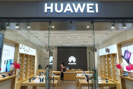 Huawei inaugura su sexta tienda a nivel nacional en mall  Marina.