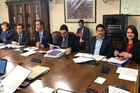 Ministro Jobet destaca aprobación de proyecto de ley que baja por primera vez en más de 30 años la rentabilidad a las distribuidoras de electricidad.