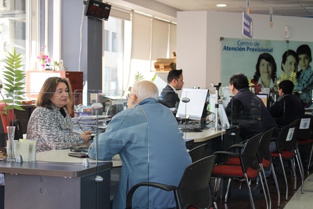 Llaman a 2 mil familias de la región de Valparaíso a cobrar  Aporte Familiar Permanente.