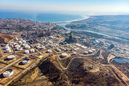 Proyecto ambiental de ENAP por US$ 70 millones sortea su primera valla en el SEA de Valparaíso.